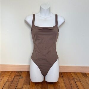 Nu Swim Pistachio Suit/ Taupe M